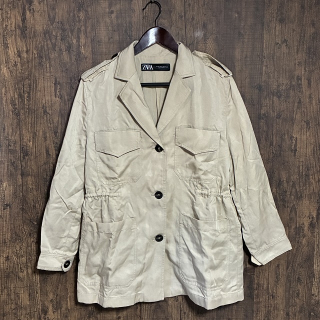A462◇ZARA | ザラ サファリ風ジャケット ベージュ レディース XSサイズ 中古品拍卖