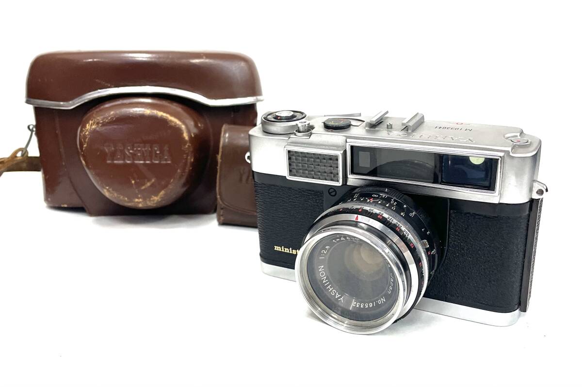【B】【11088】★☆YASHICA ヤシカ minister ミニスター YASHINON 1:2.8/f=4.5㎝ レンズフード付き ケース付き 現状品☆★拍卖