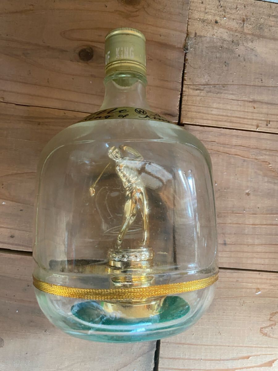 【送料無料】サントリー ウイスキー「キング オブ キングス king of kings」ゴルフ フィギュアデキャンタボトル 昭和レトロ拍卖