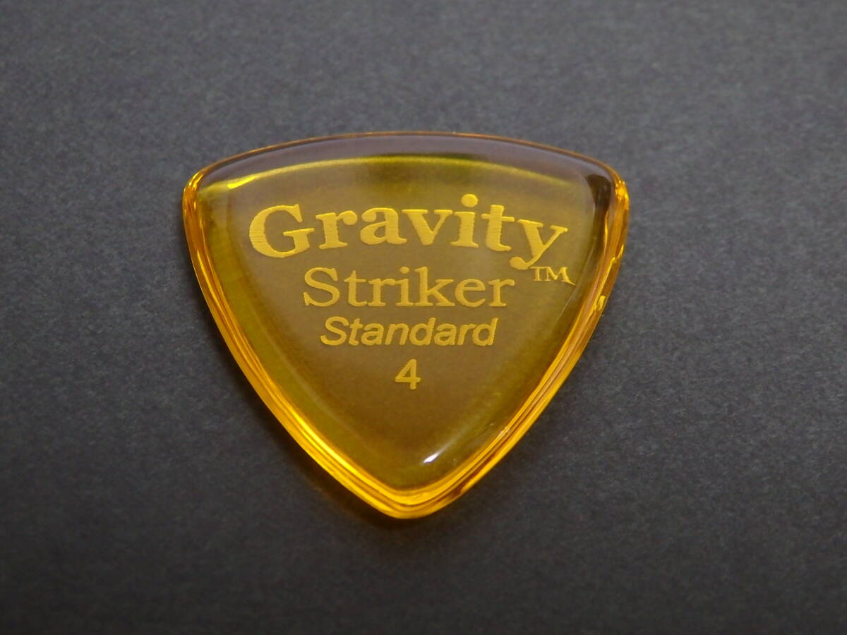 MC0158【未使用・保管品】 ■ Gravity Guitar Pick / Striker Standard 4.0 ■ グラビティ ギターピック 1枚 / アクリル素材 4.0mm拍卖
