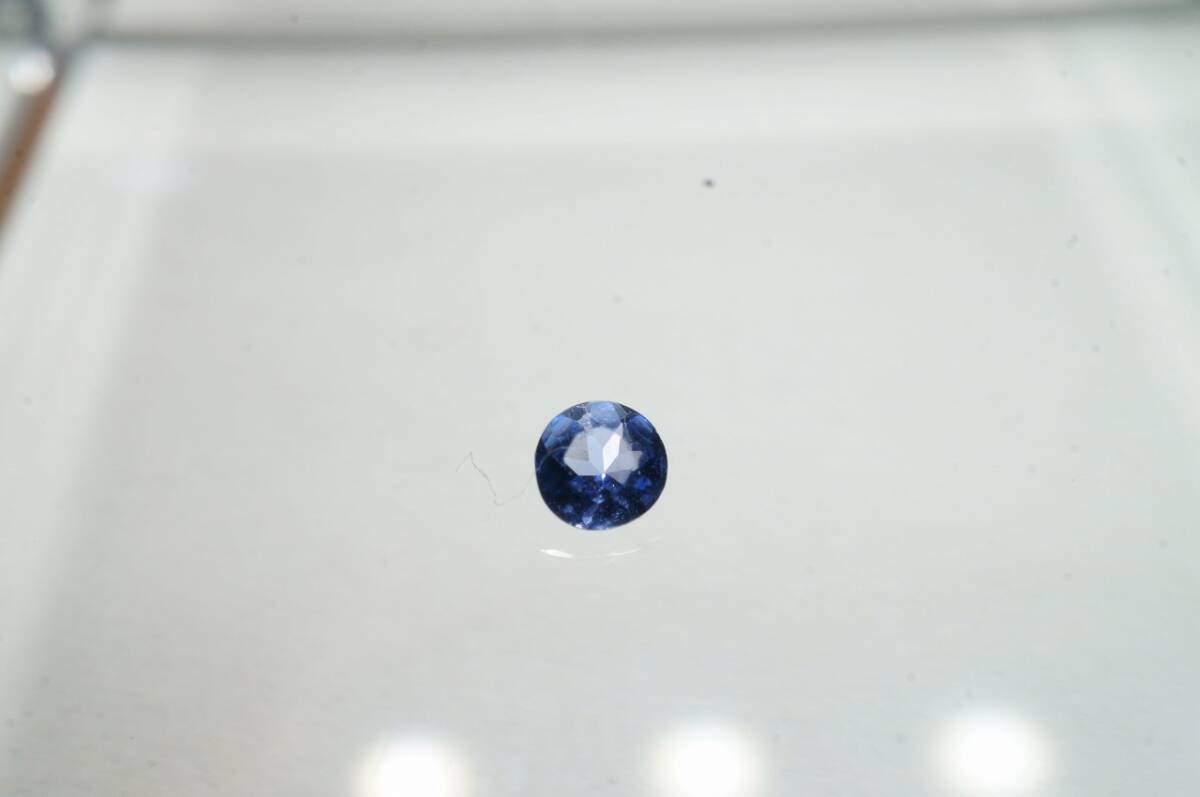 【限定特別即決価格!】希少!【高級宝飾品用ルース】透明度抜群!極上アイオライトルース!アフリカ産0.07ct拍卖