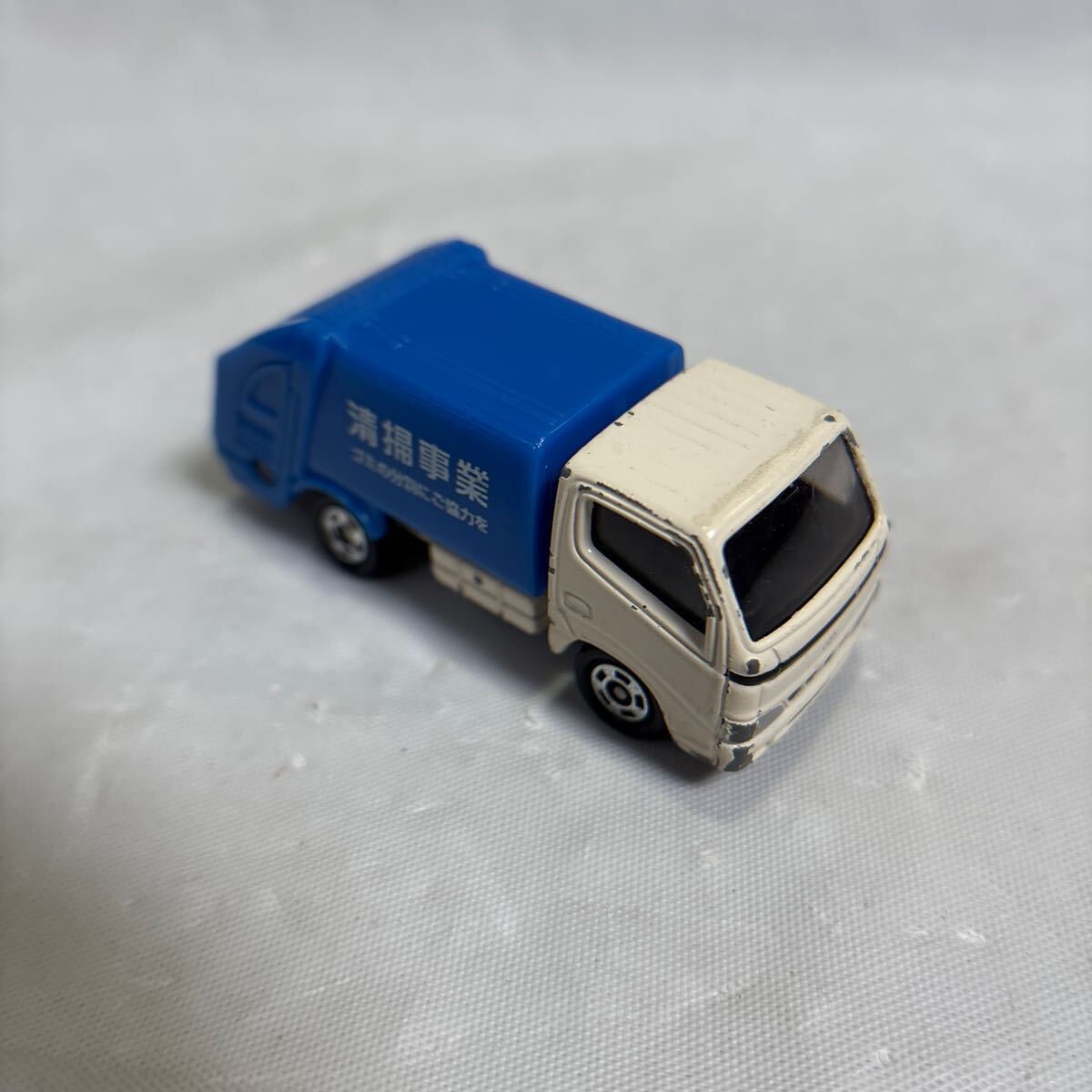 TOMICA/トヨタ ダイナ 清掃車 中古品拍卖