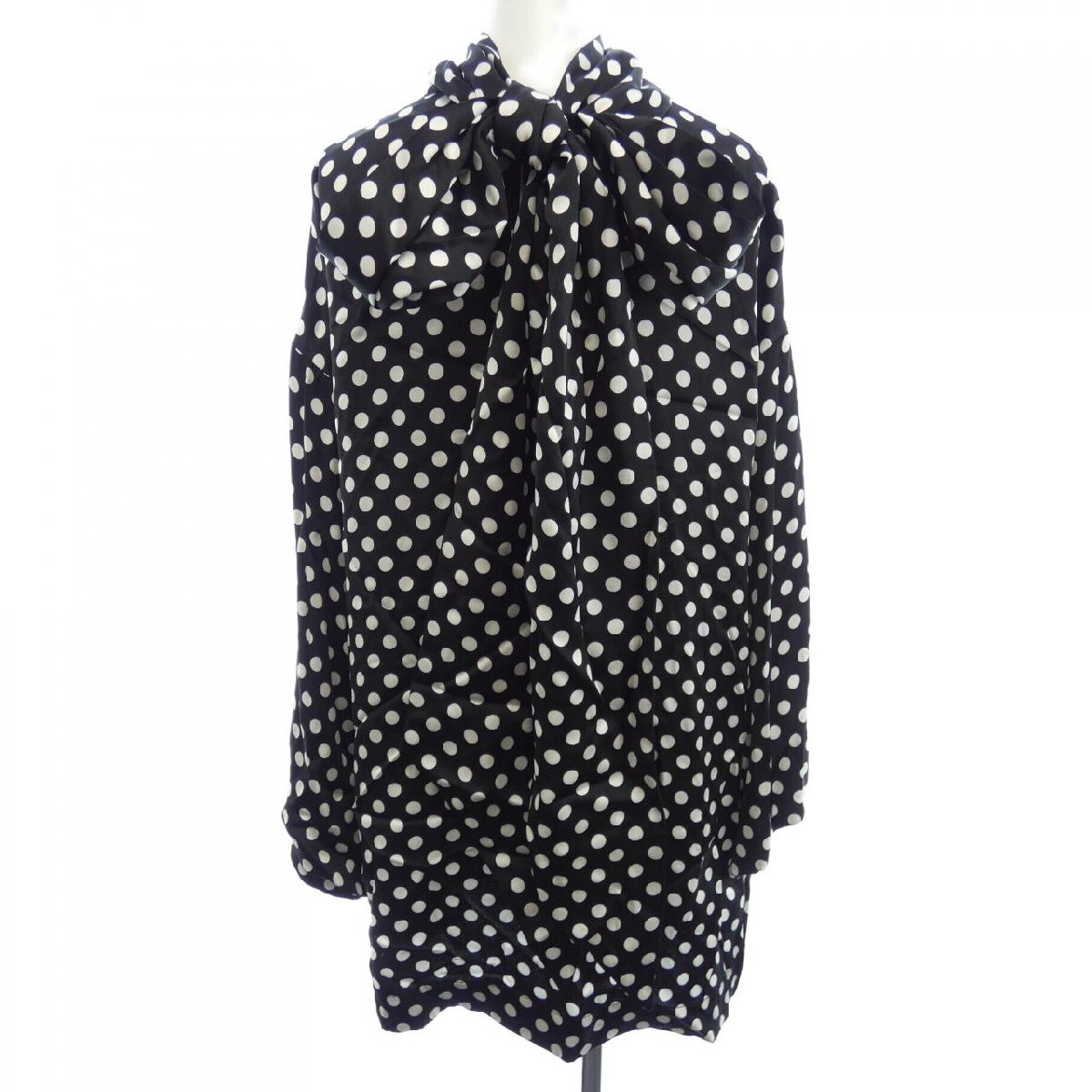 サンローラン SAINT LAURENT トップス拍卖