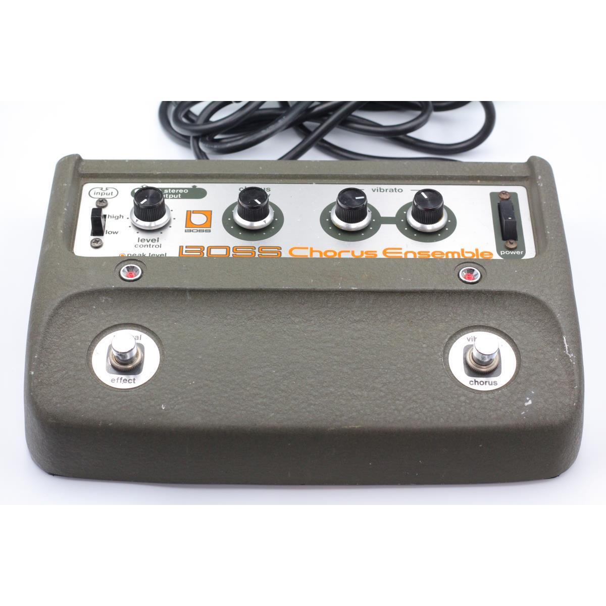 BOSS CHORUS ENSEMBLE CE-1拍卖