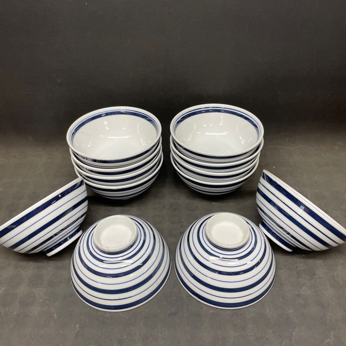 G2924 【どんぶり 10客 まとめて】 和食器 丼 うどん鉢 古食器 業務用 店舗用 飲食店 保管品拍卖