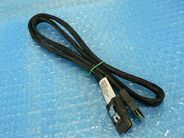 1CMG // Mini SASケーブル 約77cm 内部用 SFF-8087 (493228-006 498426-001) // HP ProLiant DL380 G7 取外 // 在庫6拍卖