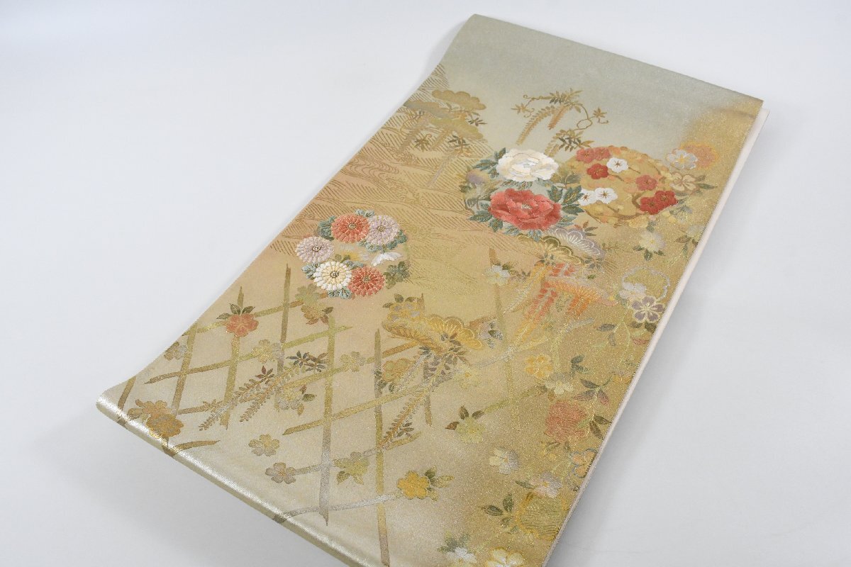 袋帯 六通柄 お太鼓柄 刺繍 花 金彩 帯丈434cm ★着物屋 ne-15559 桜庭呉服店拍卖
