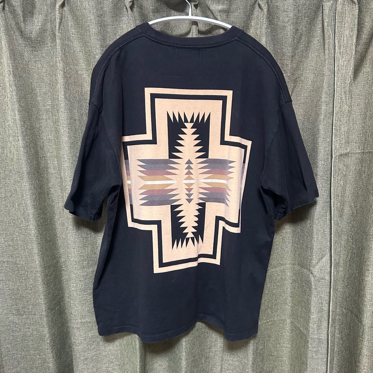ペンドルトン PENDLETON Tシャツ M 古着 クルーネック ブラック 黒 フェード 半袖 ワイド ネイティブ柄 アメカジ ビンテージ スミクロ拍卖
