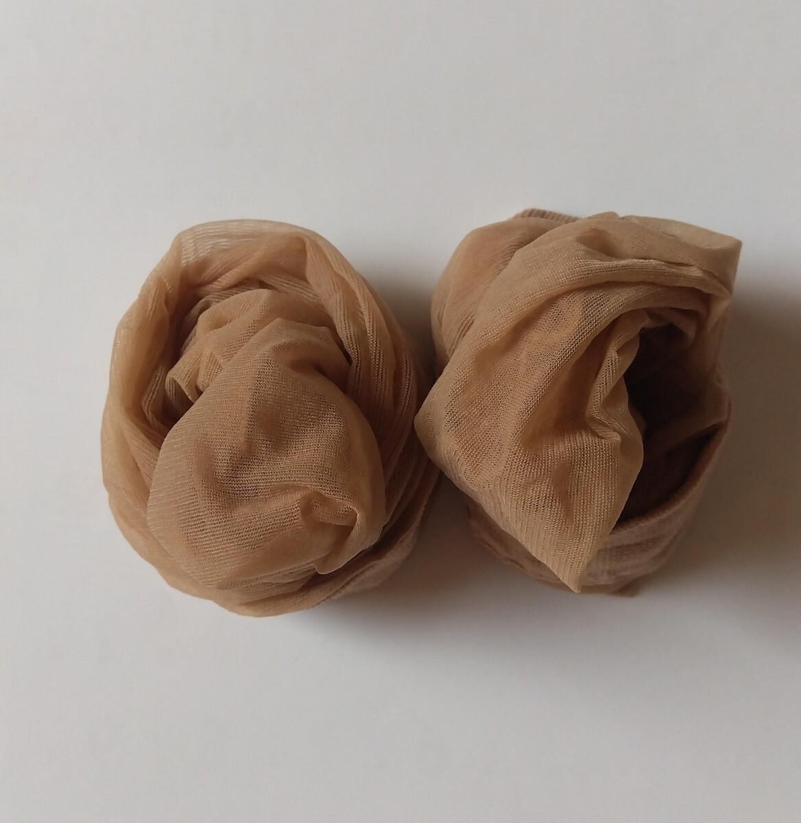 ハイソックス  靴下 ソックス レディース ベージュ ストッキング生地  アツギ 透け感 美脚 クリーニング済拍卖