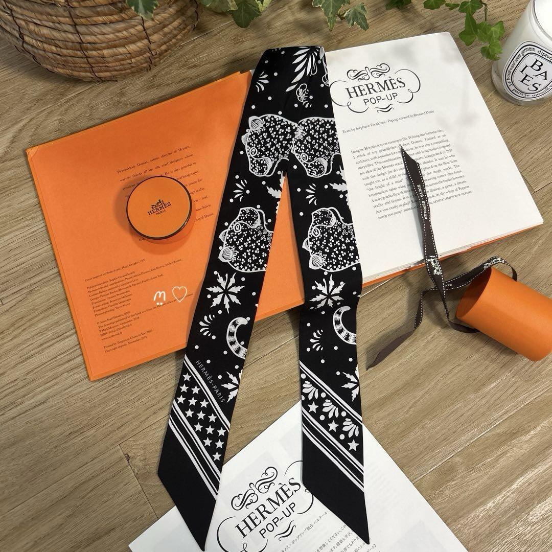 送料無料 HERMES エルメス ツイリー レオパードバンダナ モノクロカラーシルクスカーフ拍卖
