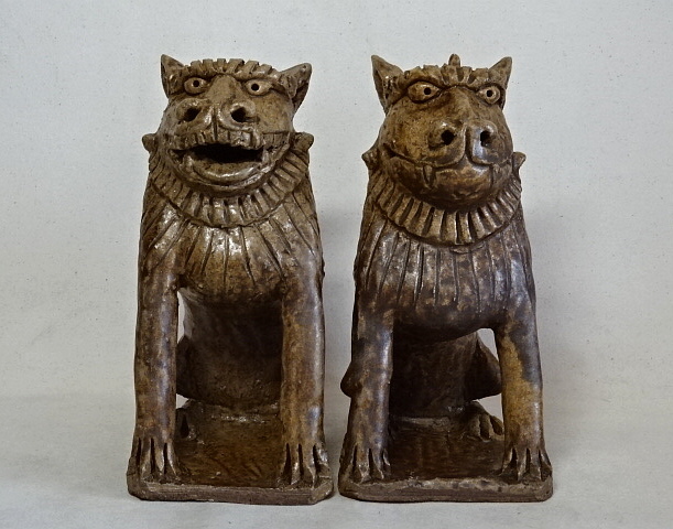 時代・狛犬一対 狛犬/黄瀬戸/美濃/瀬戸/阿形形/幕末/明治/仏教美術/民間信仰/骨董/古道具/置物拍卖