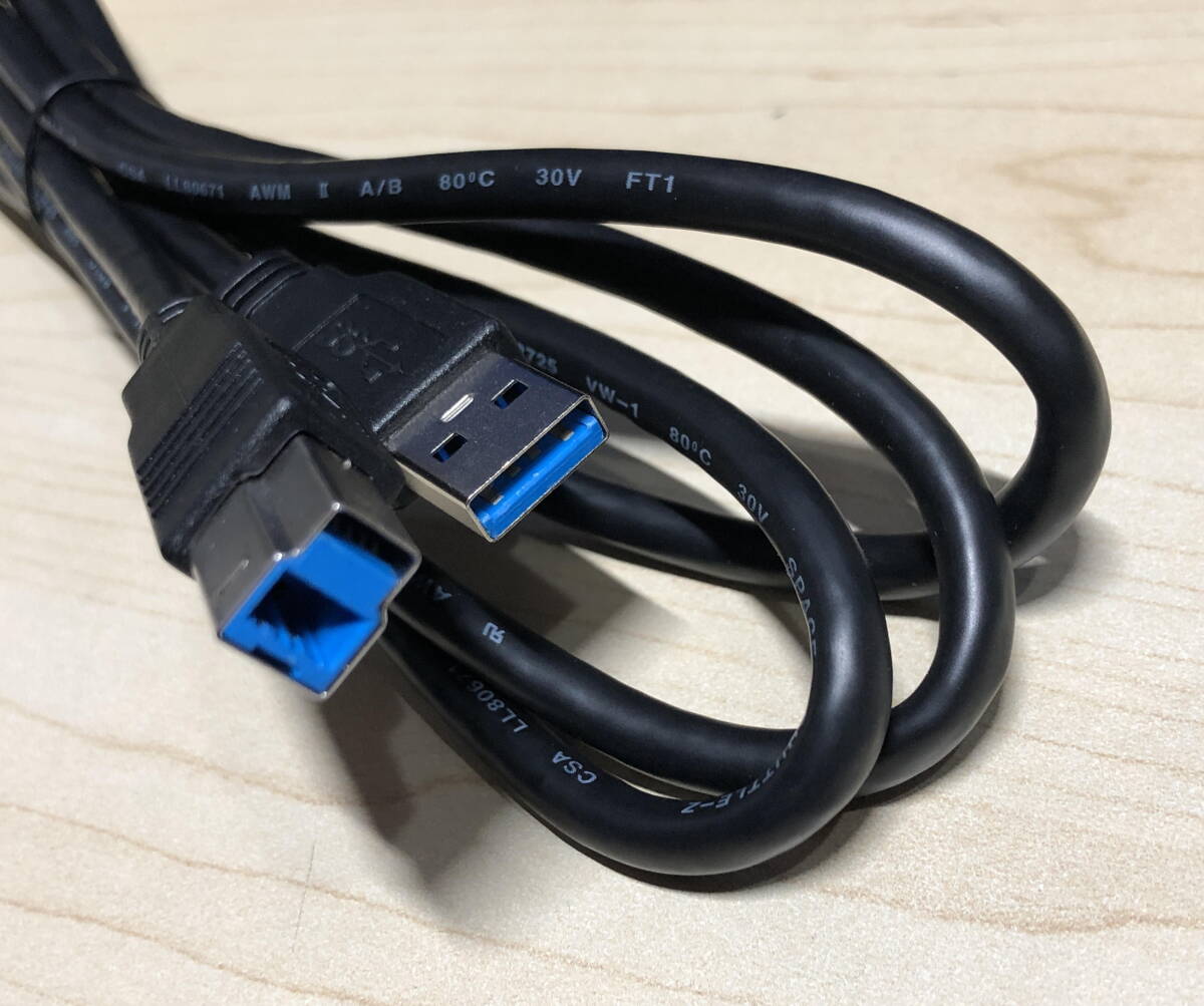 即決 USB3.0高速データ転送用ケーブル タイプAオス-Bオス クリックポスト発送185円 モニタに付属していた物 長さ1.5m程度拍卖