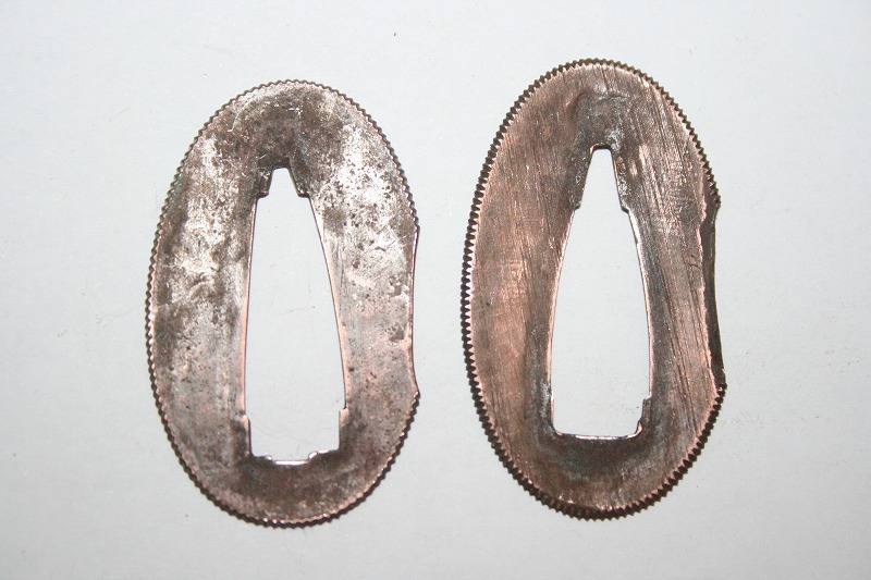 美品! 時代物本歌 銅地切羽2枚1組 厚い!W⑪拍卖