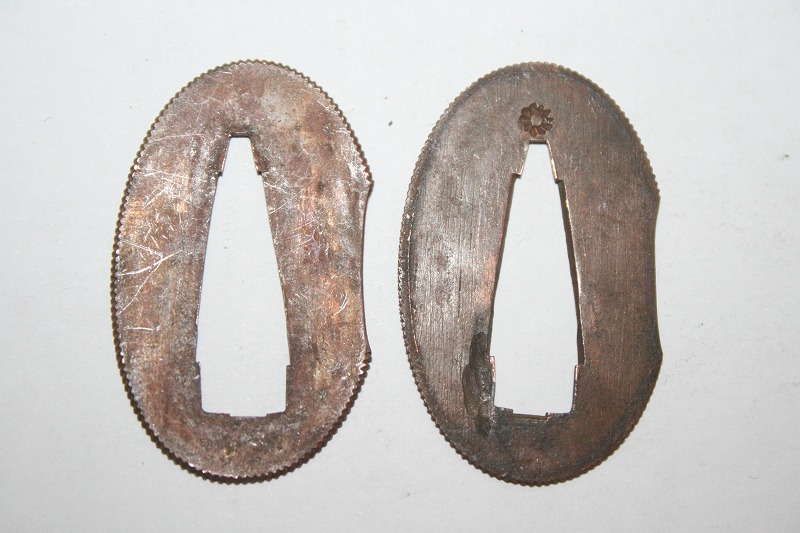 美品! 時代物本歌 銅地切羽2枚1組 厚い!W⑲拍卖