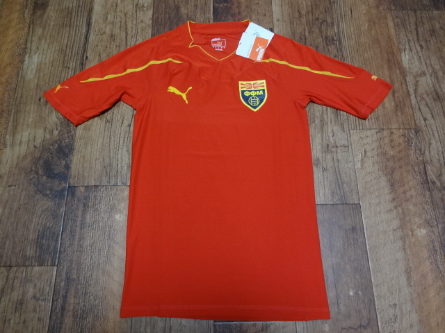 マケドニア代表 正規品 選手用 ユニフォーム シャツ 2010 アウェイ Sサイズ 新品未使用品タグ付き 未使用拍卖