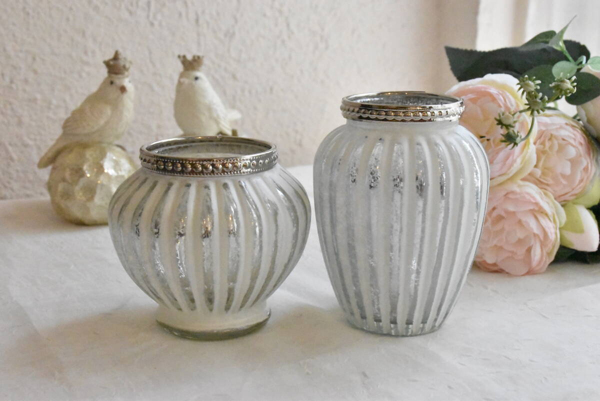 PAY4・PA13*フラワーベース*花瓶*2個セット*シルバー&ホワイト*小物入れ*アンティーク調*COVENT GARDEN*コベントガーデン拍卖