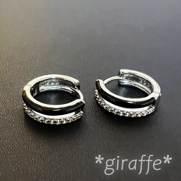 B621 匿名配送 リングピアス レディース s925 ジルコニア ブラック フープピアス シンプル シルバー 拍卖
