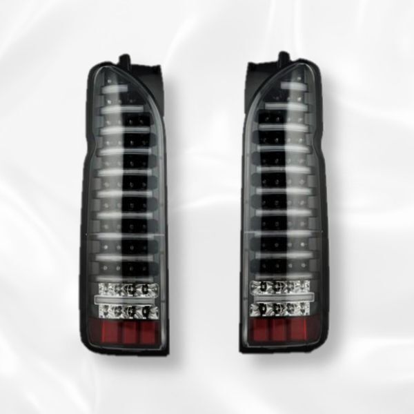 トヨタ ハイエース 200系 ファイバールック LEDブラックインナー ドレスアップ クリアレンズ テールランプ カスタム 外装 バックランプ拍卖