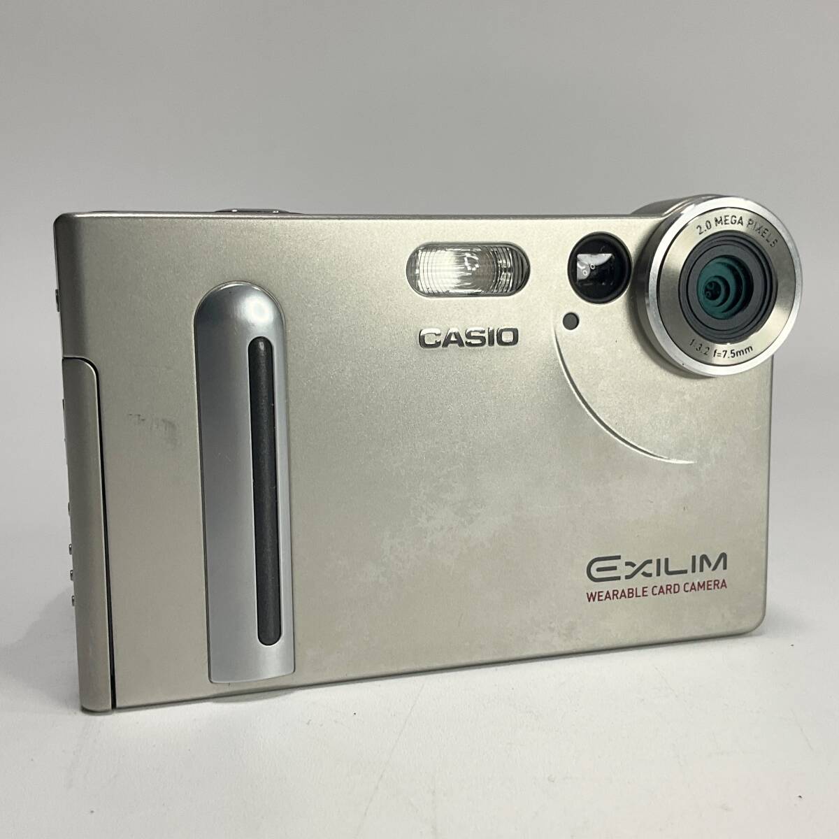 【63501T】CASIO EXILIM EX-S2 動作未確認 ジャンク品 WEARABLE CARD CAMERA 2.0メガピクセル拍卖