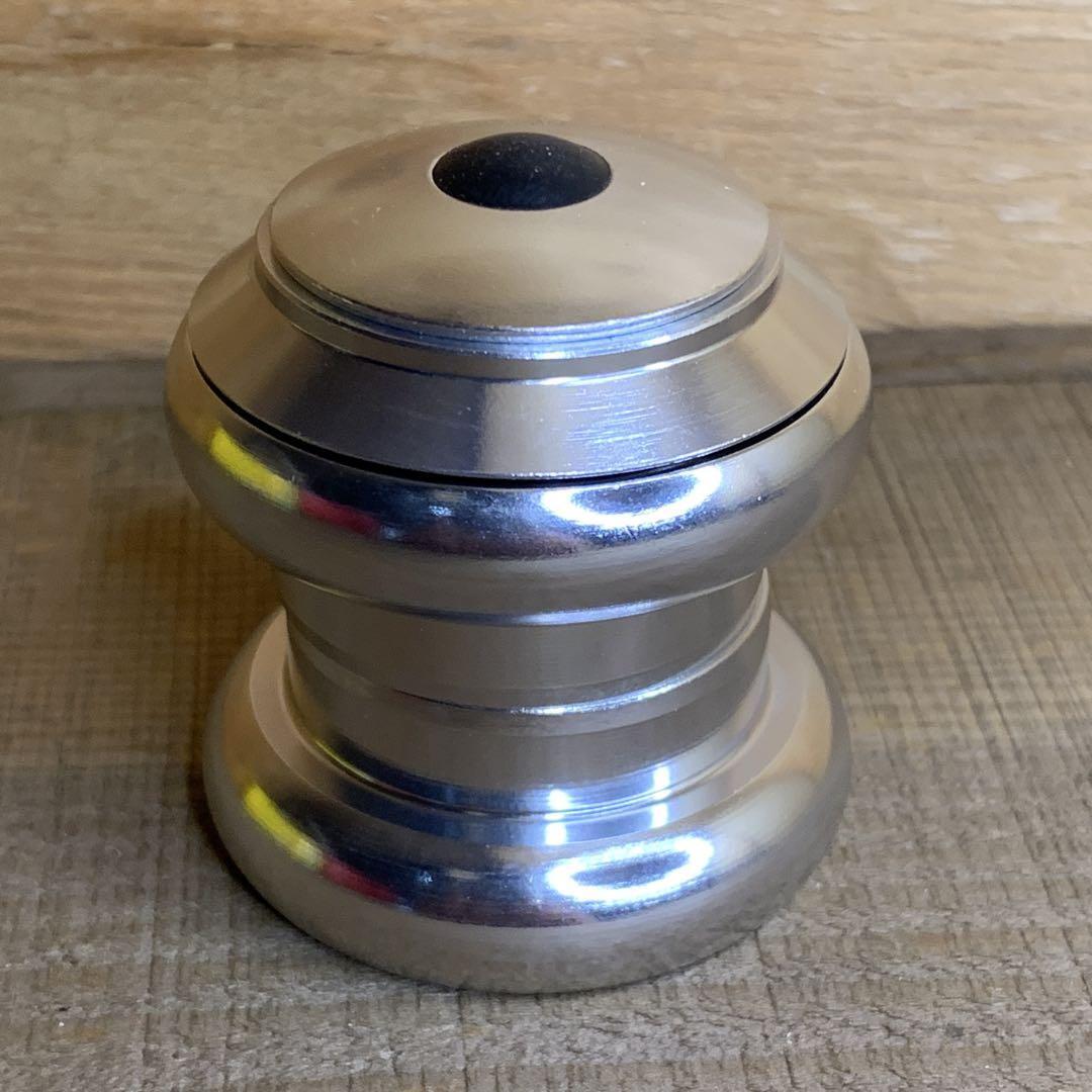 【新品】ヘッドセット シルバー 1-1/8 28.6 オーバーサイズ EC34拍卖