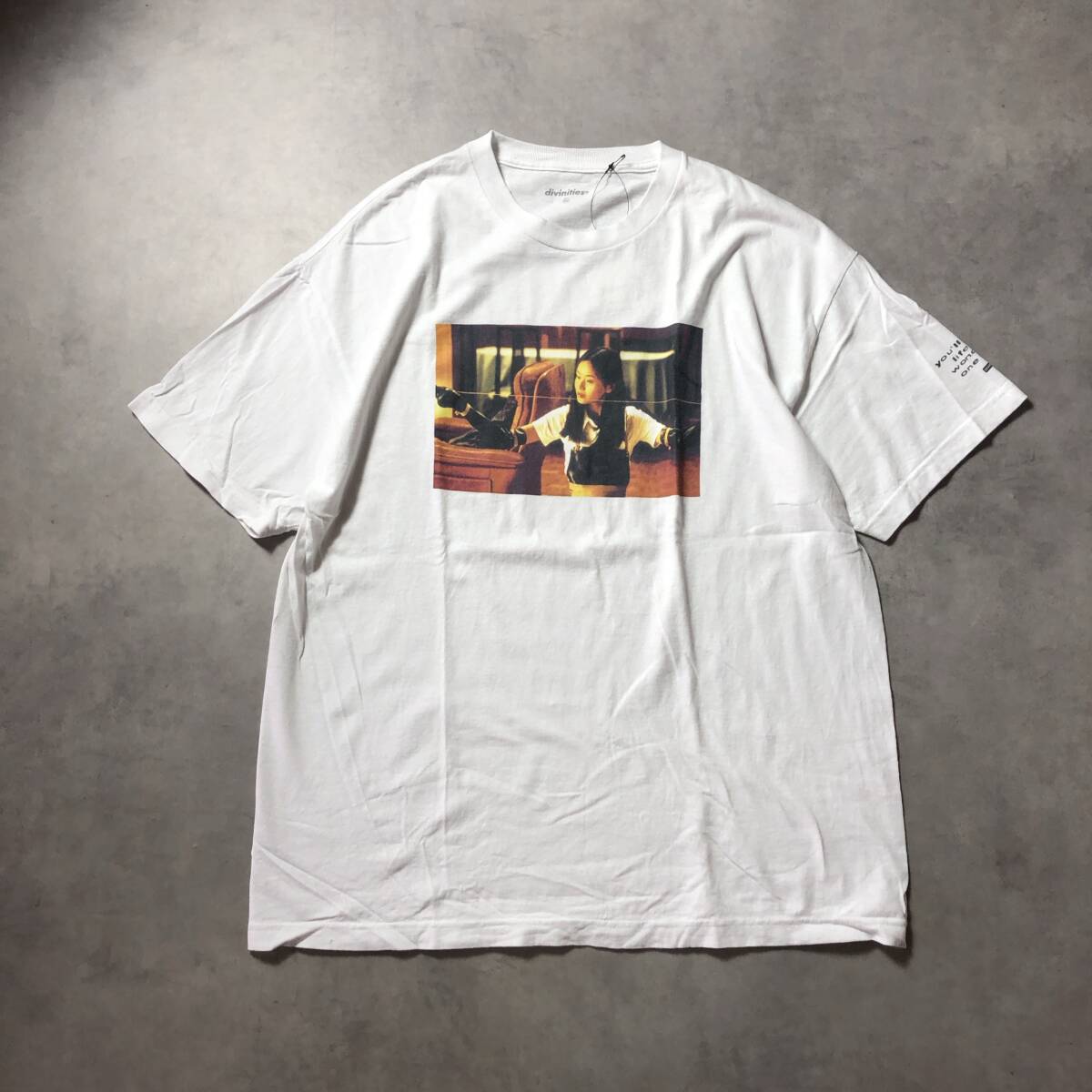 GQ2897◇divinities : フォトプリントTシャツ◇XL◇白 ディヴィニティーズ拍卖