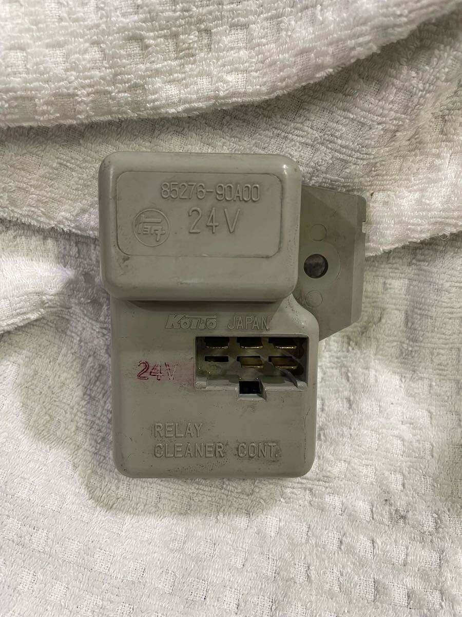 トヨタ TOYOTA ランドクルーザー HJ61V ヘッドランプクリーナーコントロールリレー VXハイルーフ 4WD コイト 85276-90A00 24V拍卖