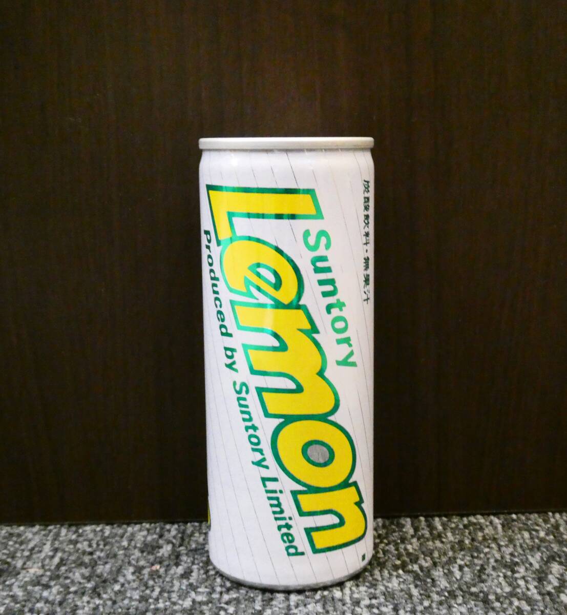 レア 昭和レトロ 空き缶 販売者:サントリー レモン缶 売り切り!拍卖