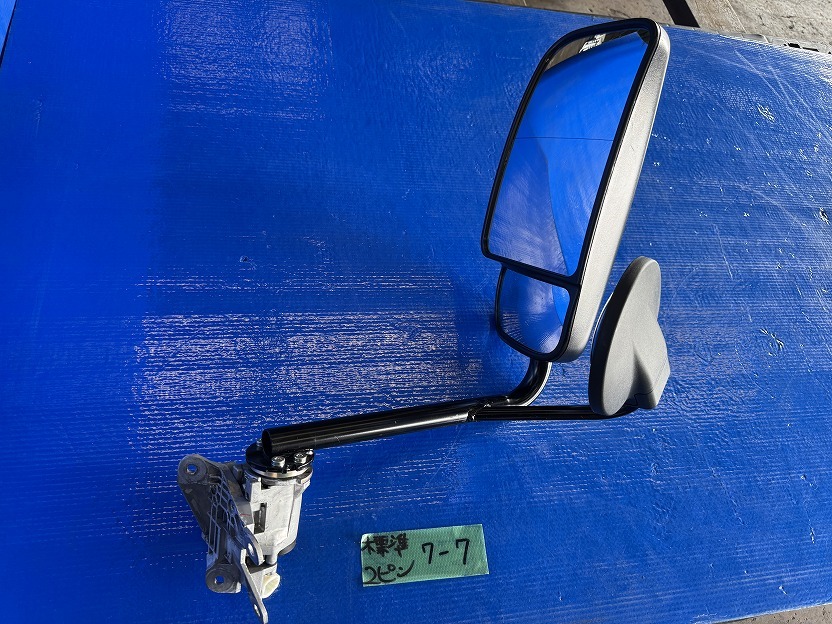 日野デュトロ ダイナ 純正ミラー 左 標準キャビン 中古 7-7 2ピン R3以降用拍卖