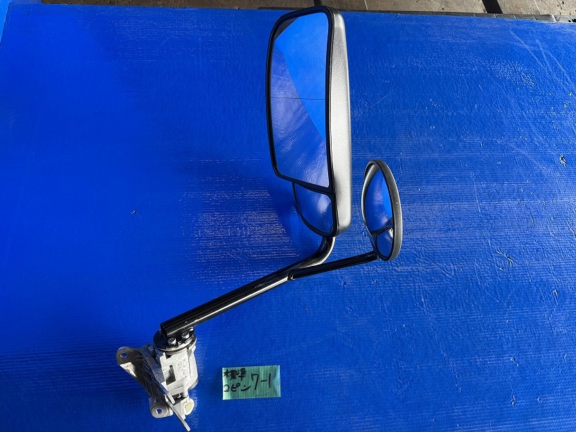 日野デュトロ ダイナ 純正ミラー 左 標準キャビン 中古 7-10 4ピン R3以降用拍卖