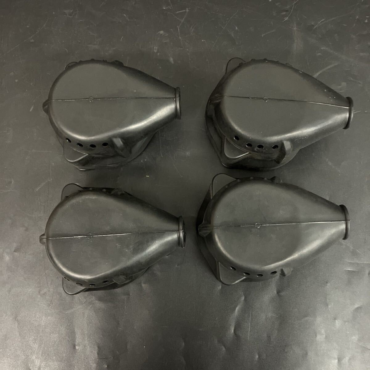 フェラーリ C-7049 ◎ 未使用品 Ferrari ディスト キャップ ブーツ 右 139540 テスタロッサ ディストリビューター 右 エンジン 修理 交換拍卖