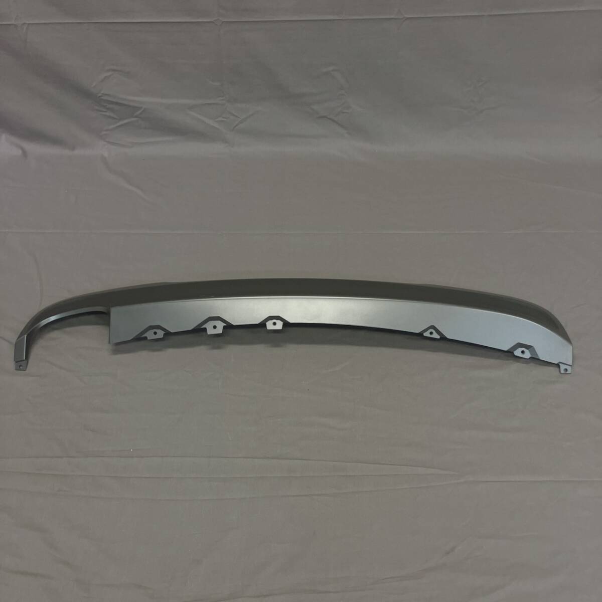 ビーエム S-1137 ◎ 保管品 BMW リア バンパー ディフューザー パネル 51 12 7 892 139 E90 328i 335i Mスポーツ トリム ロワー バランス拍卖