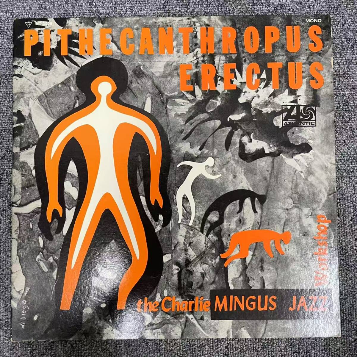 美盤/LP/Charles Mingus「Pithecanthropus Erectus(直立猿人)」LP(12インチ)/Atlantic(SMT-2008)/Jazz/NF072605拍卖