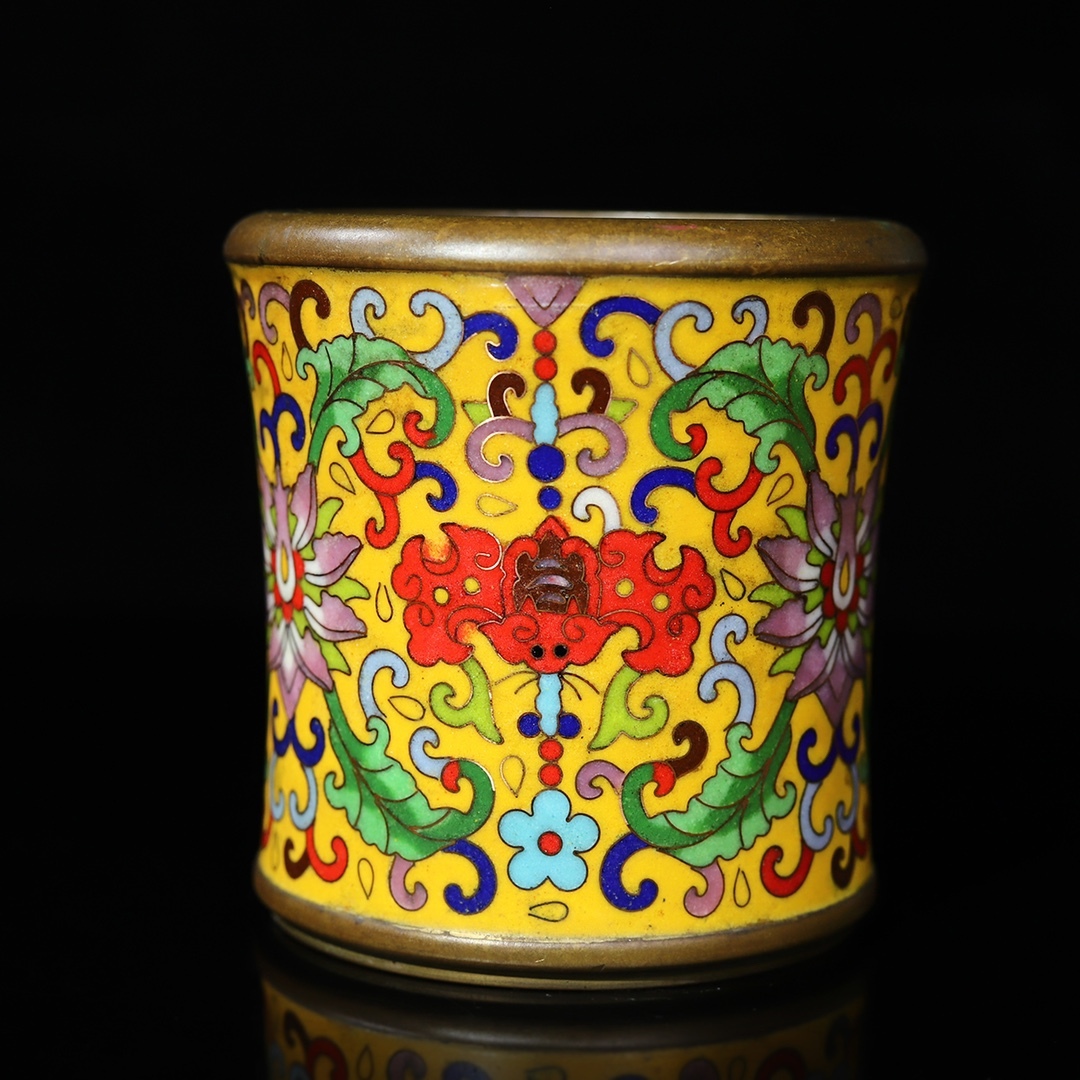 唐物 清 乾隆年制 紫銅胎 つねる絲琺瑯 圓筆筒 筆道具 文房具 極細工 古美術品 時代物 中国古玩 骨董品 D67拍卖