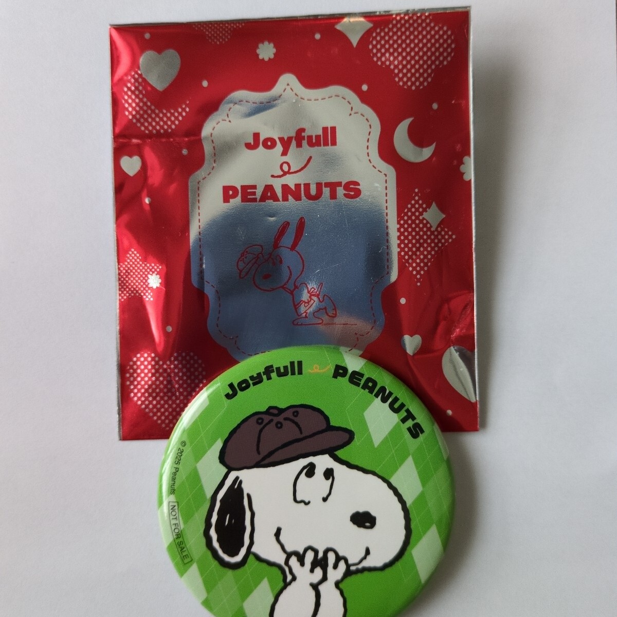 缶バッジ【新品未使用品】 スヌーピージョイフルコラボシークレット緑拍卖