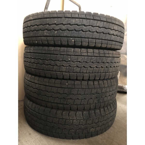 ★送料無料★ 145R12 6P.R LT 2023年製 6~7分山 ダンロップ WINTERMAXX SV01 4本/中古スタッドレスタイヤ(冬タイヤ) ハイゼット N9180_A2拍卖