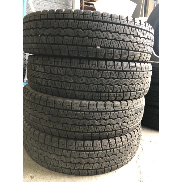 ★送料無料★ 145R12 6P.R LT 2023年製 6~8分山 ダンロップ WINTERMAXX SV01 4本/中古スタッドレスタイヤ(冬タイヤ) バモス N9184_B1拍卖