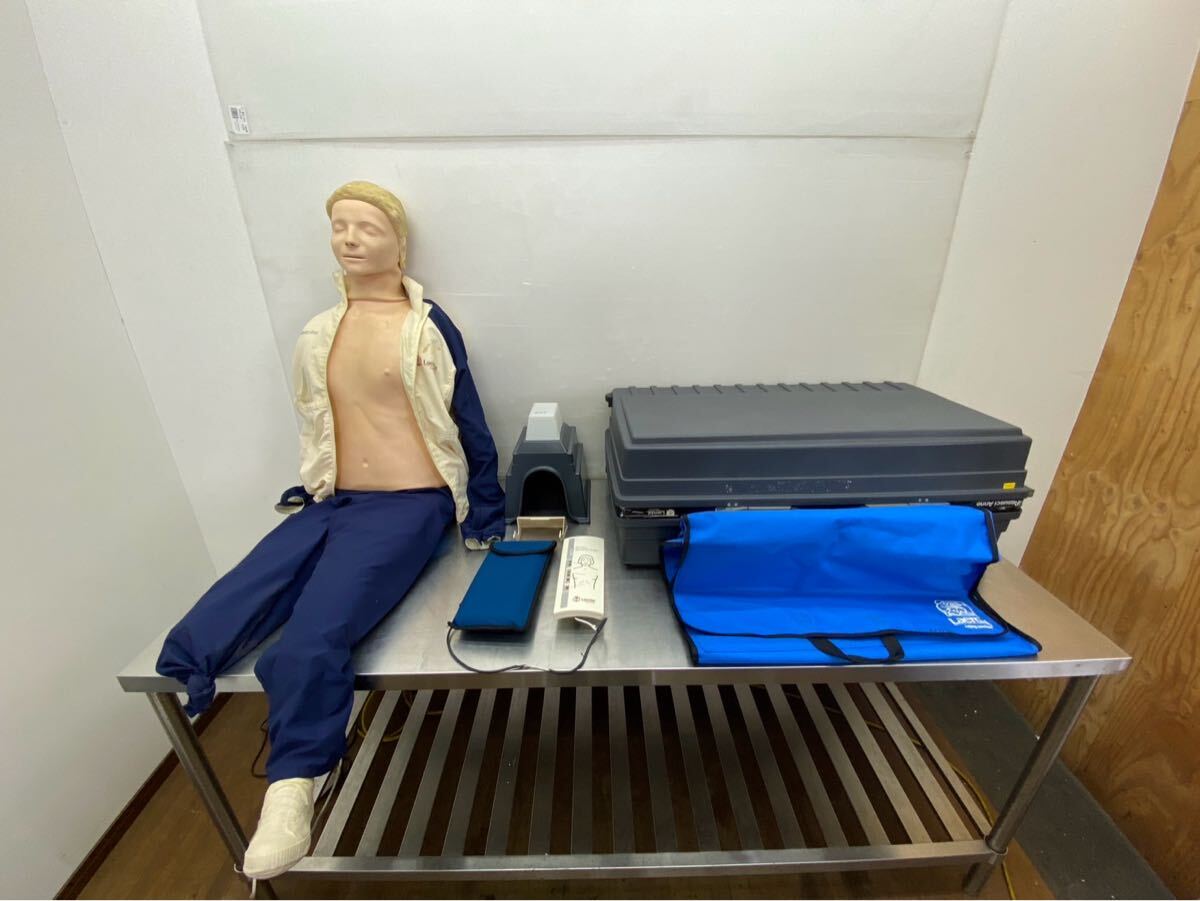 (山996) レサシアン QCPR (Laerdal ResusciAnne QCPR) 心肺蘇生トーレーニング用マネキン 拍卖