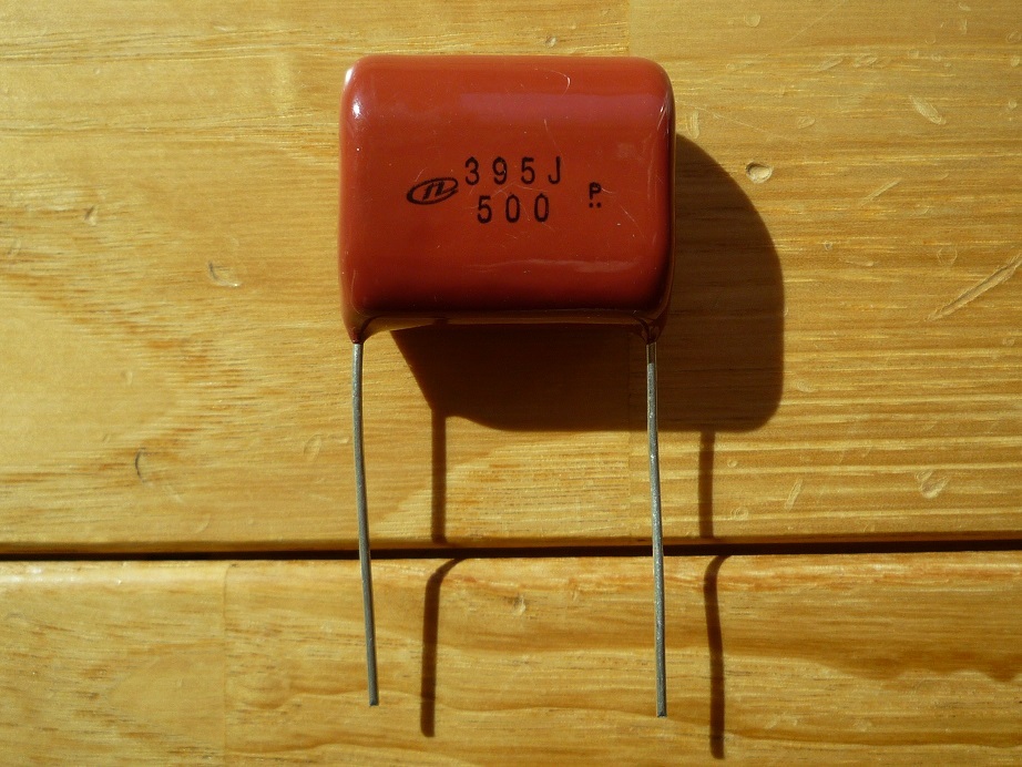 ニチコン製 メタライズフィルムコンデンサ 3.9μF 500V 未使用品拍卖
