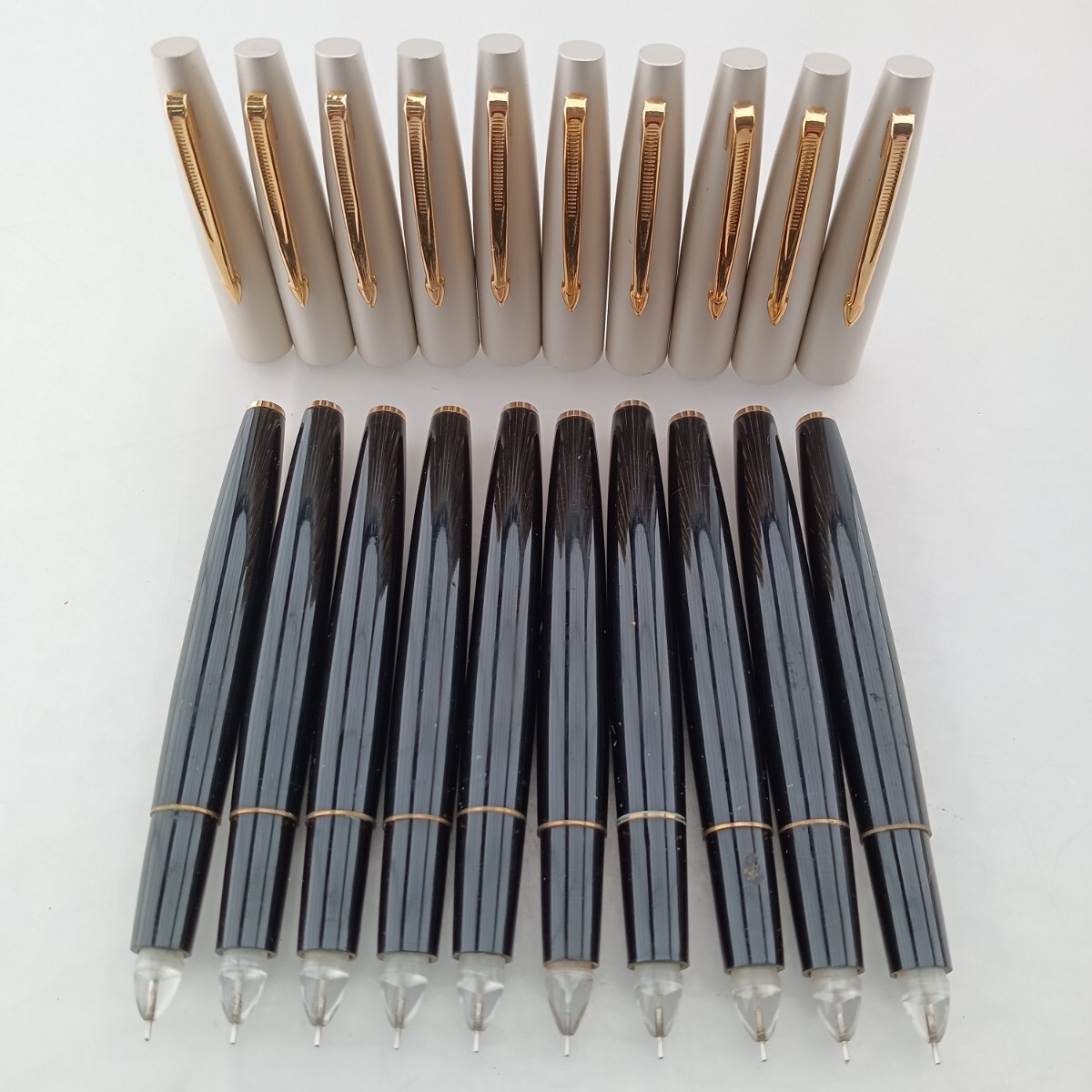 N373 針ペン 万年筆? ボールペン? シャープペンシルのようなペン先 10本セット まとめて 筆記用具 文房具 筆記未確認 現状品拍卖