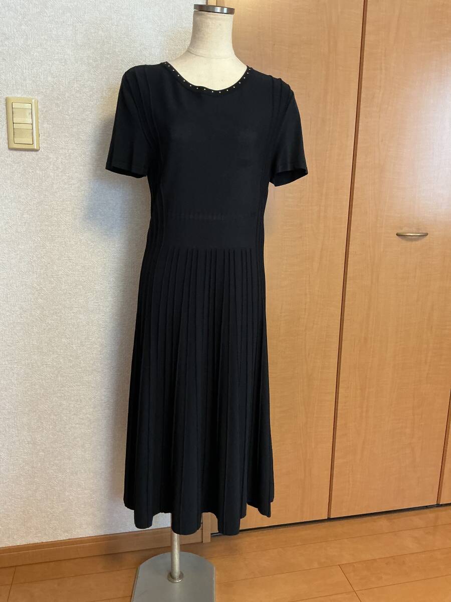 極美品 FERRAGAMO フェラガモ ワンピース ブラック L拍卖