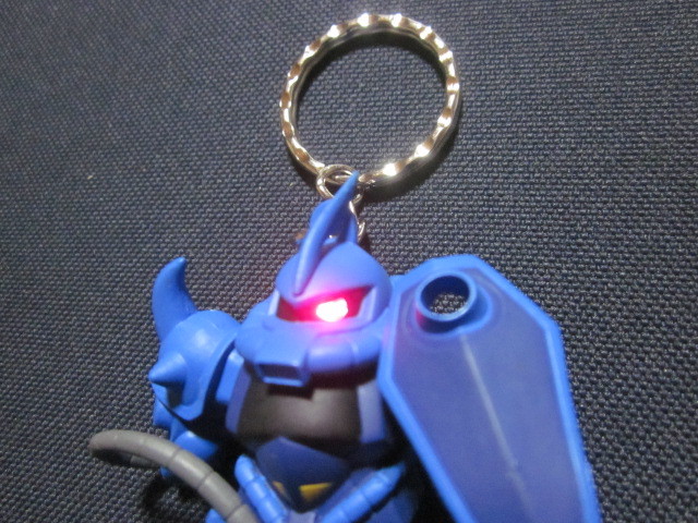 ■機動戦士ガンダム グフ ライト内蔵モビルスーツキーホルダー■拍卖