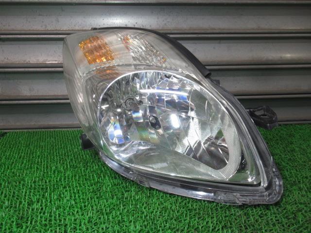 ヴィッツ DBA-KSP90 右ヘッドランプ 81110-52A10 イチコー 52-184 /50318拍卖
