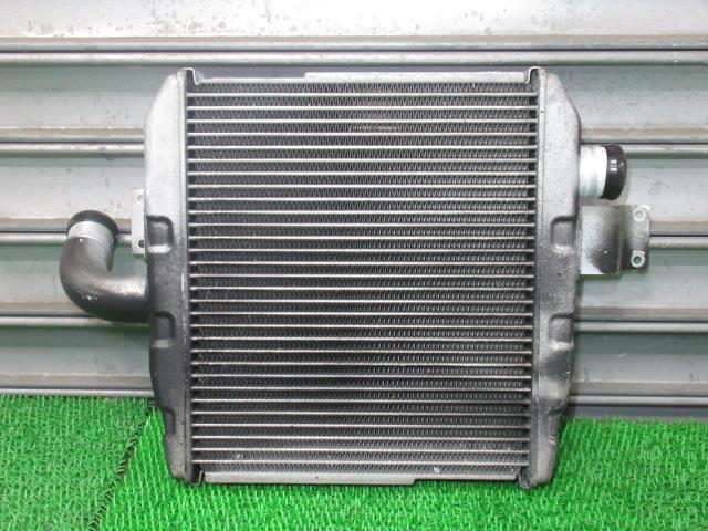 デュトロ TKG-XZU605M インタークーラー 17940-78180 TTT /50327拍卖