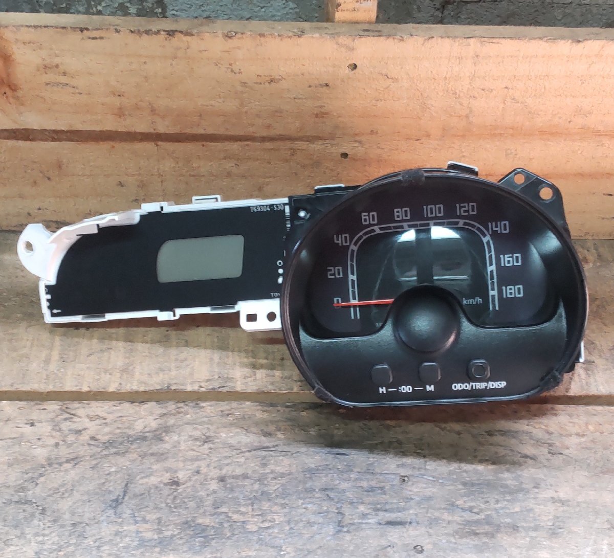 スピードメーター トヨタ ポルテ NSP140 H25/6 1NRFE K411 769167-2102 中古 17001267拍卖
