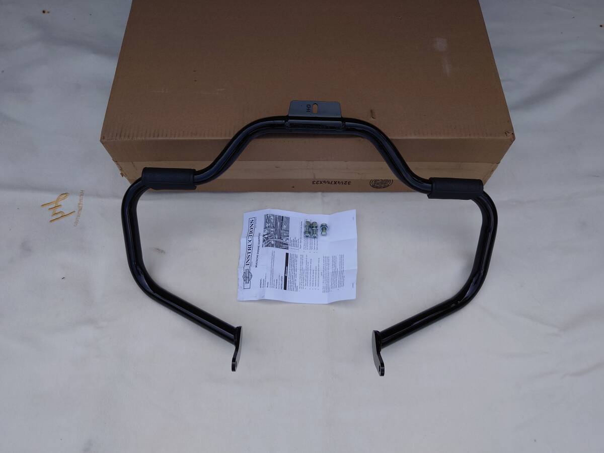 【美品】ハーレー純正 マスタッシュ・エンジンガード 00年以降 FLソフテイル グロスブラック拍卖