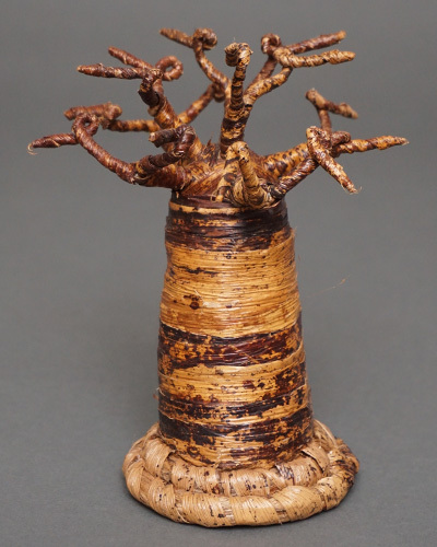 アフリカ ケニア バナナファイバー バオバブツリー Mサイズ アフリカ雑貨 置物 民芸品拍卖