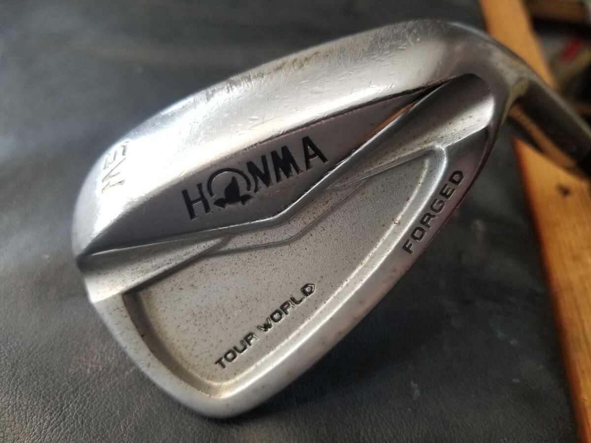 本間ゴルフ ツアーワールドTW727Pフォージド オリジナルカーボン VIZARD(SR) SW ウェッジ拍卖