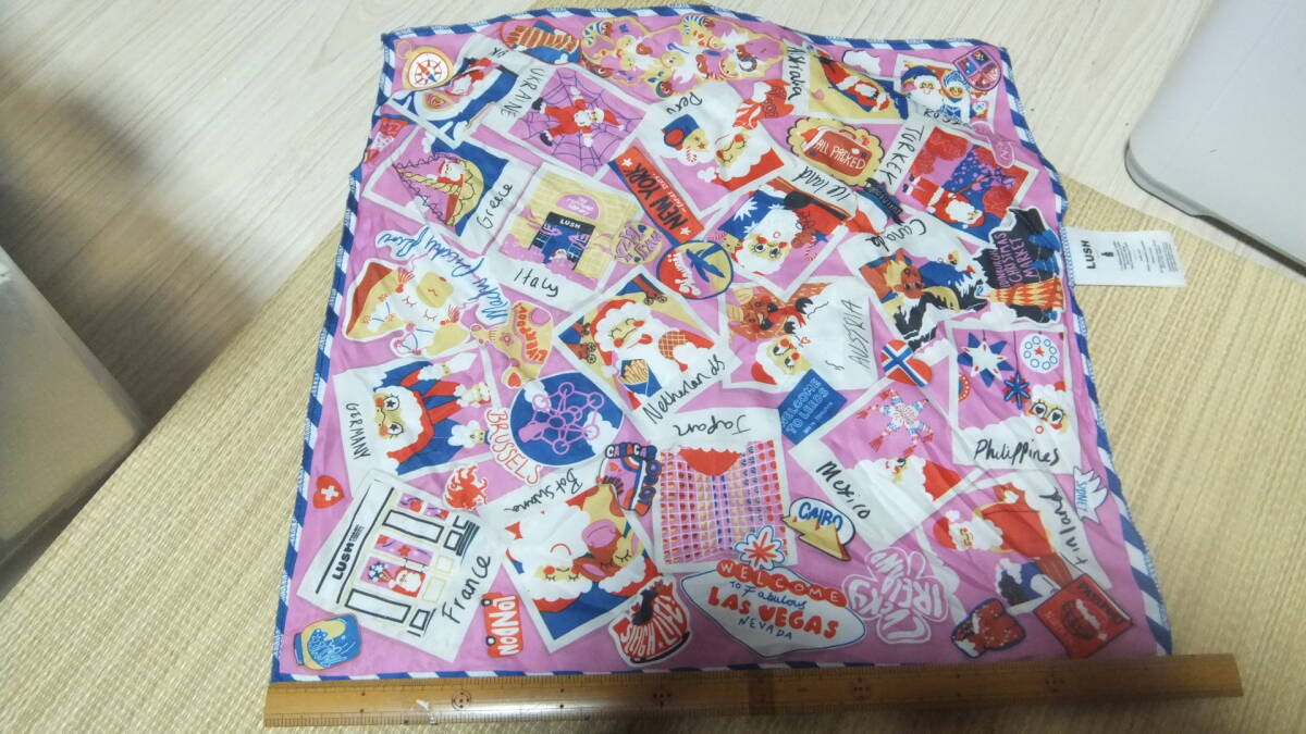 R070611 断捨離 処分「LUSHノットラップ クリスマス 限定バンダナ」保管品拍卖