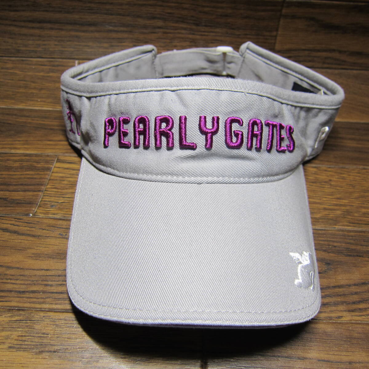 PEARLY GATES パーリーゲイツ サンバイザー 灰紫 M→57-59cm 刺繍ロゴ ゴルフ用 定形外290円 E2507A拍卖
