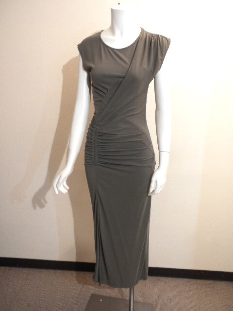 新品2024SSモデル入荷☆彡ITALY『RINASCIMENTO』◆正規◆リナシメント◆柔らかとろみジャージ素材!全方向”色っぽいロングワンピ!拍卖